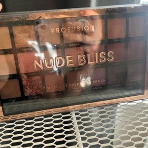 Profusion 21 shade Nude Bliss